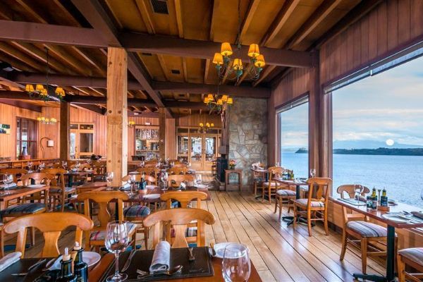 CABANA DEL LAGO HOTEL (Puerto Varas)